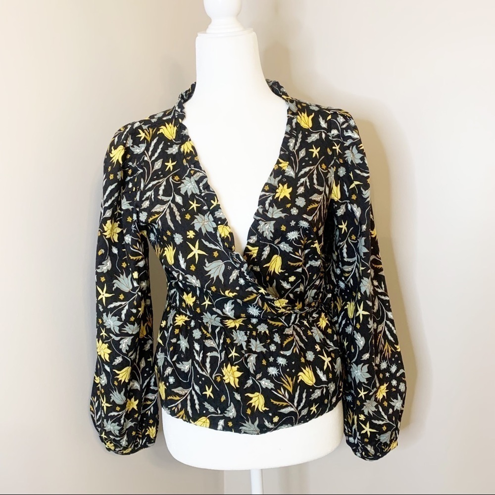 Universal Thread XS Blue Floral Print V Neck Wrap Blouse